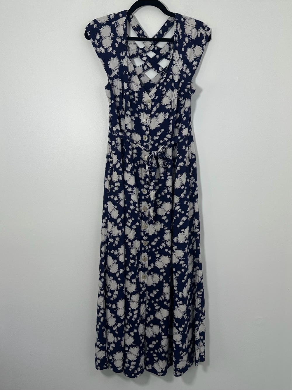 Maeve by Anthropologie Navy Blue White Floral Button Front Maxi Dress Size 4